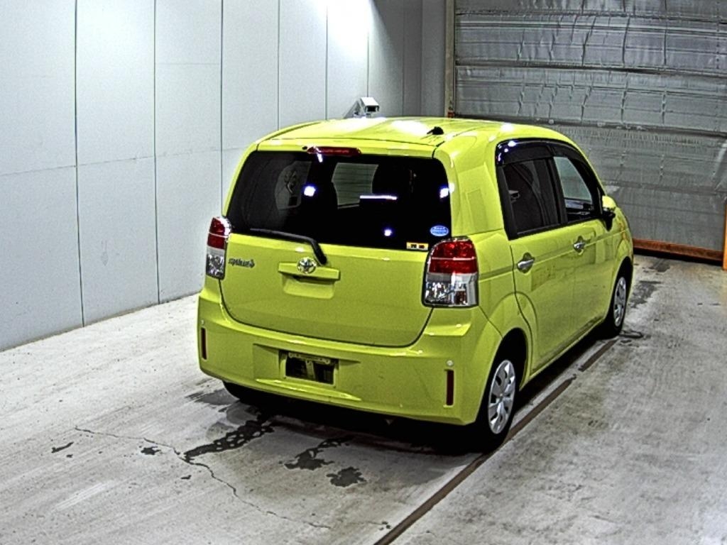 TOYOTA SPADE