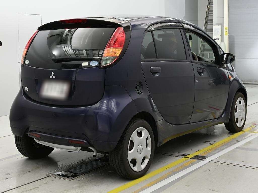 MITSUBISHI I