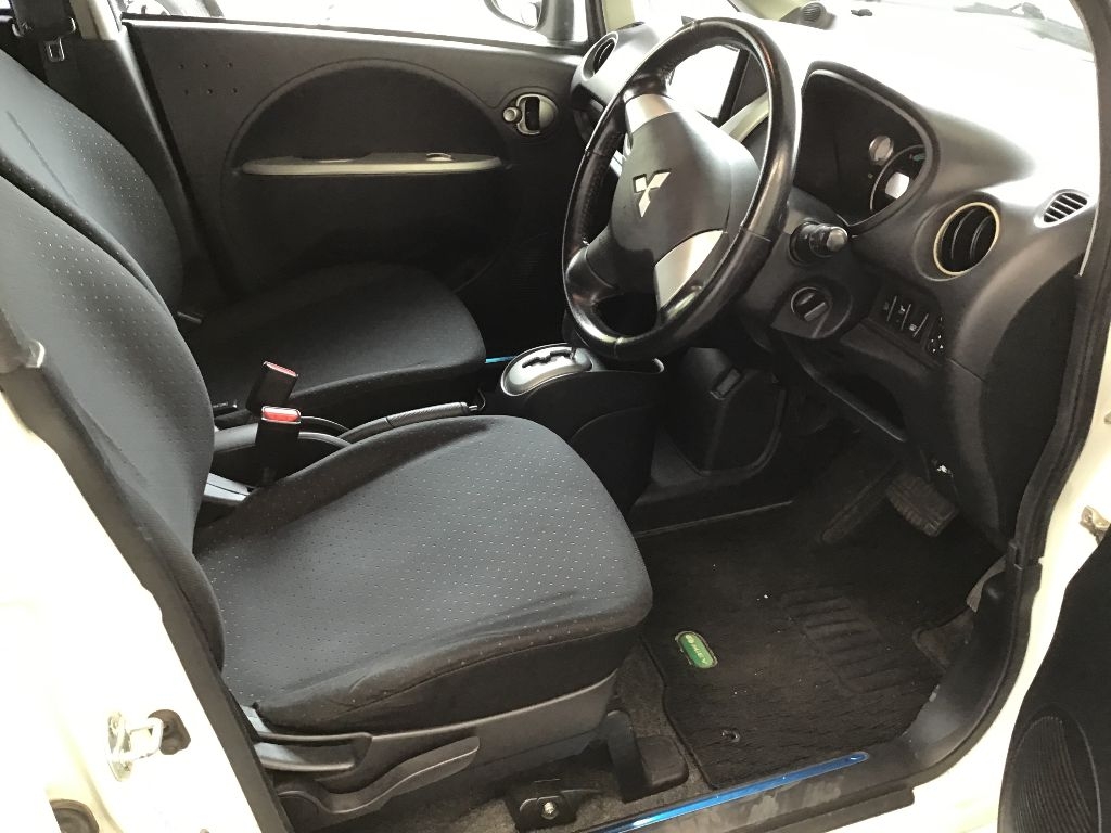 MITSUBISHI I-MIEV