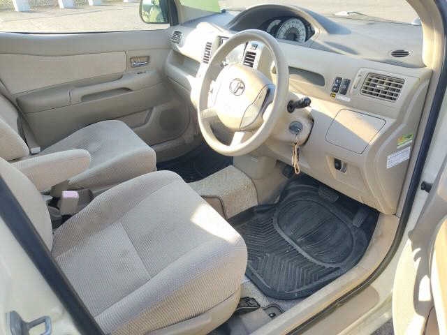 TOYOTA RAUM