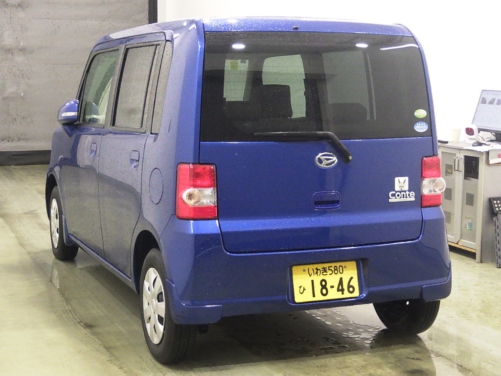 DAIHATSU MOVE CONTE