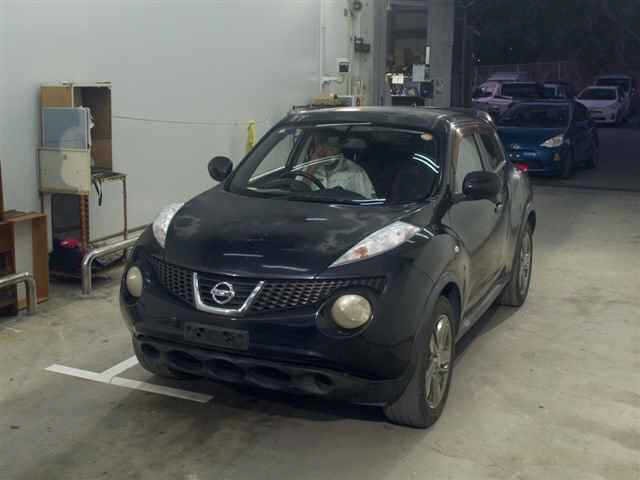 NISSAN JUKE