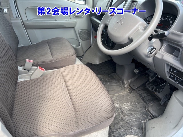 MITSUBISHI MINICAB