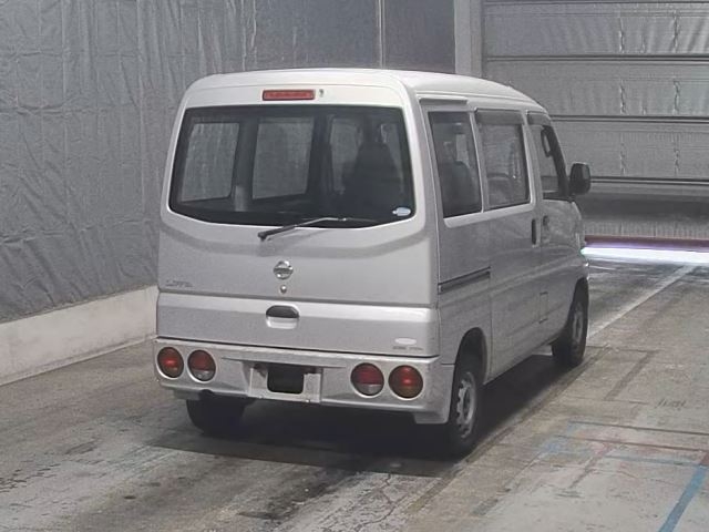 NISSAN CLIPPER