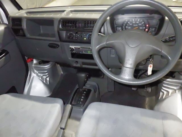 NISSAN CLIPPER