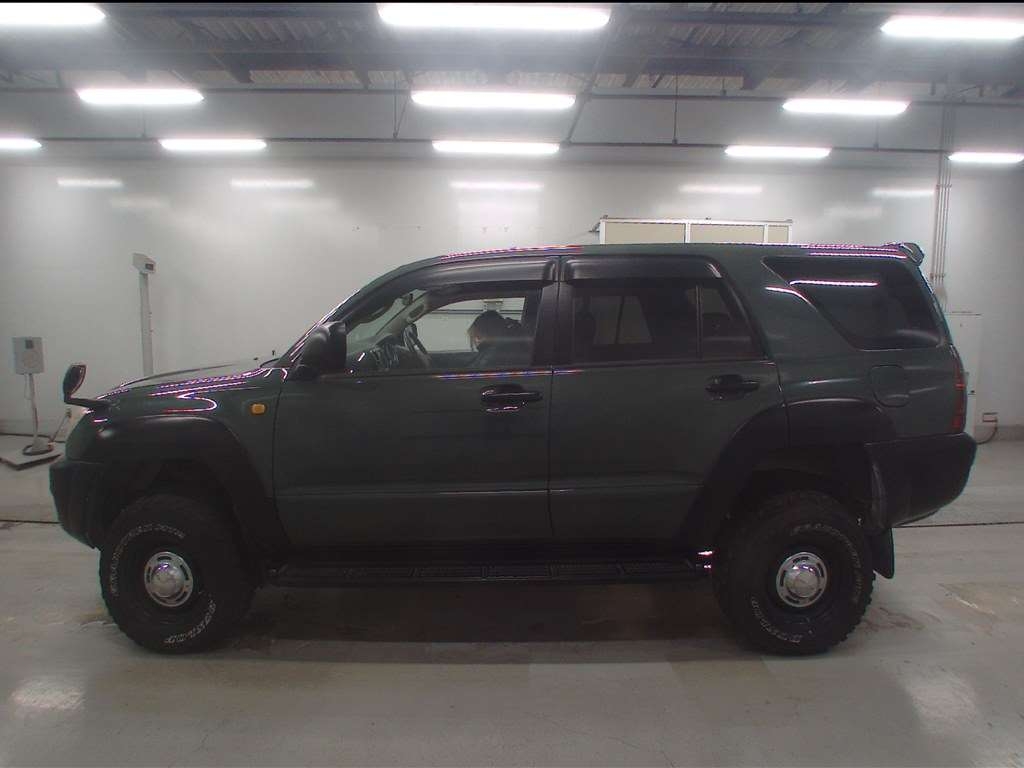 TOYOTA HILUX SURF