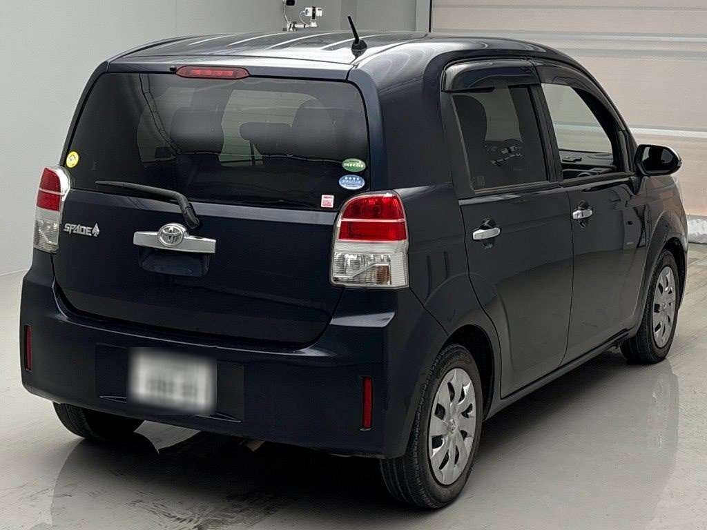 TOYOTA SPADE