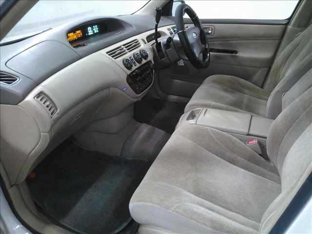 TOYOTA VISTA