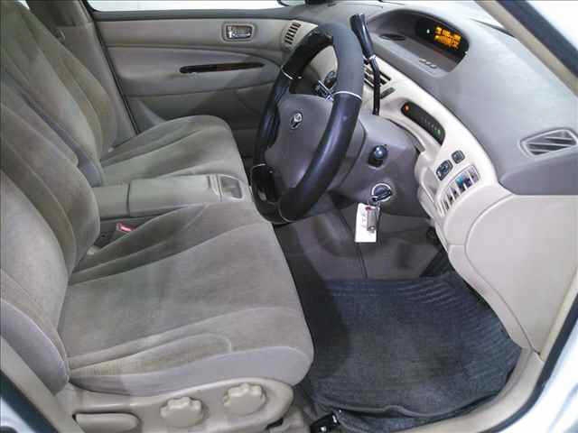 TOYOTA VISTA