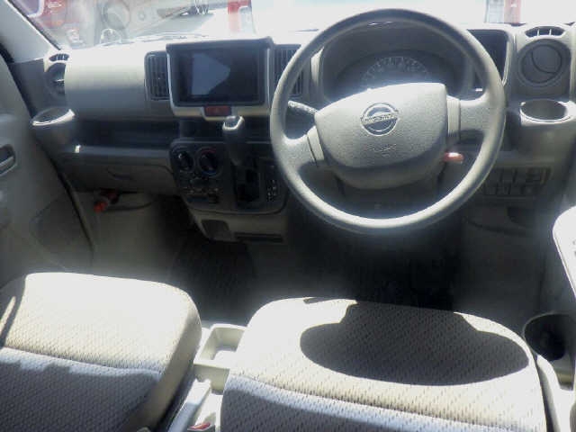 NISSAN NV100 CLIPPER