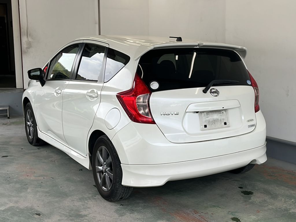 NISSAN NOTE