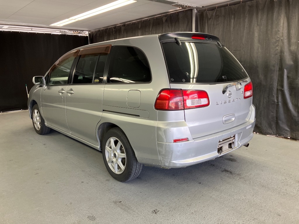 NISSAN LIBERTY