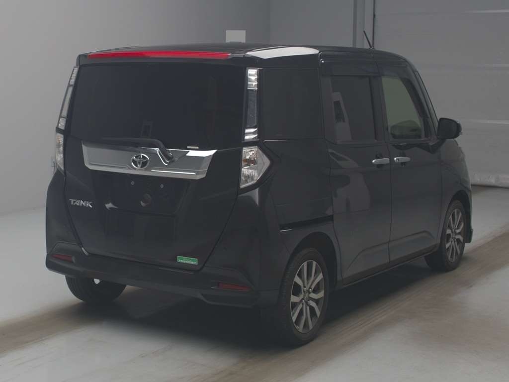 TOYOTA TANK