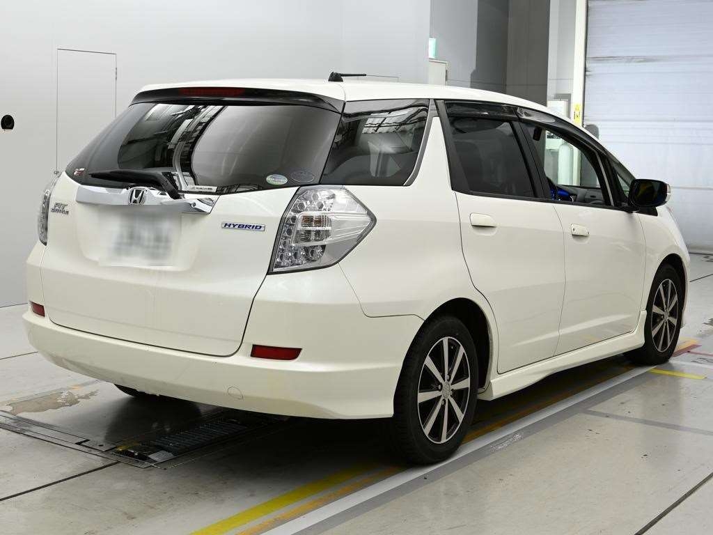HONDA FIT SHUTTLE
