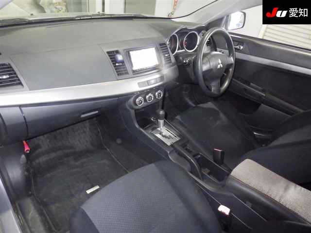 MITSUBISHI GALANT FORTIS