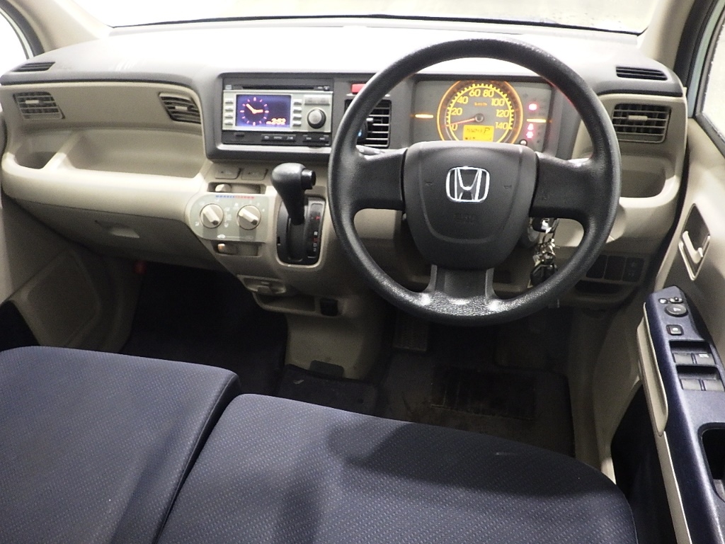 HONDA LIFE