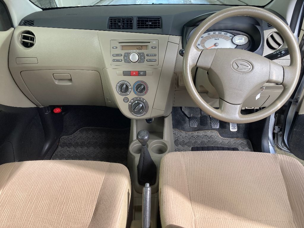 DAIHATSU MIRA