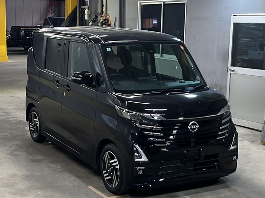 NISSAN ROOX