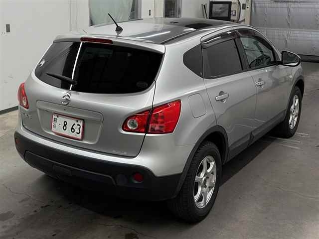 NISSAN DUALIS