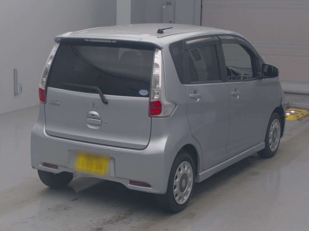 MITSUBISHI EK CUSTOM