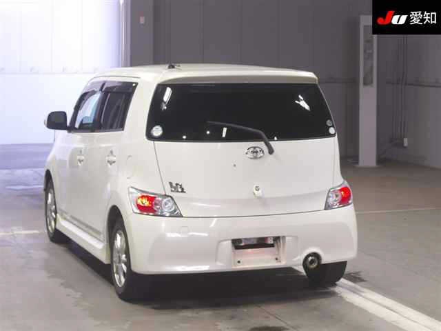 TOYOTA BB