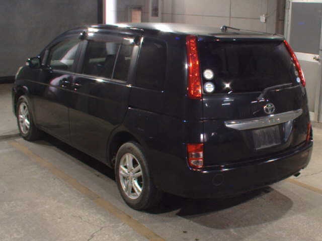TOYOTA ISIS