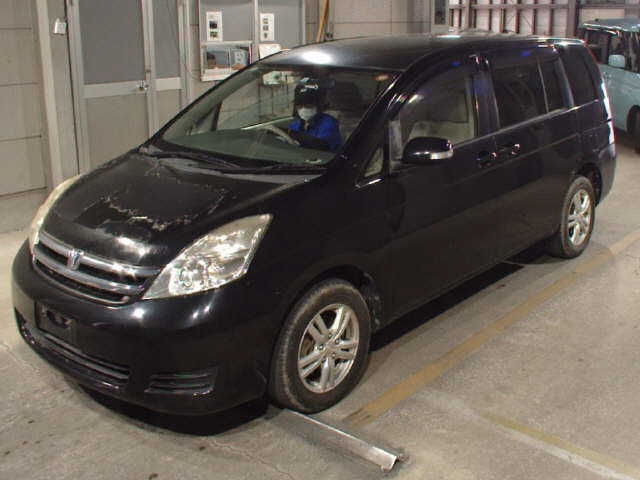 TOYOTA ISIS