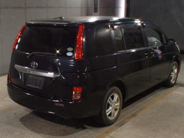 TOYOTA ISIS