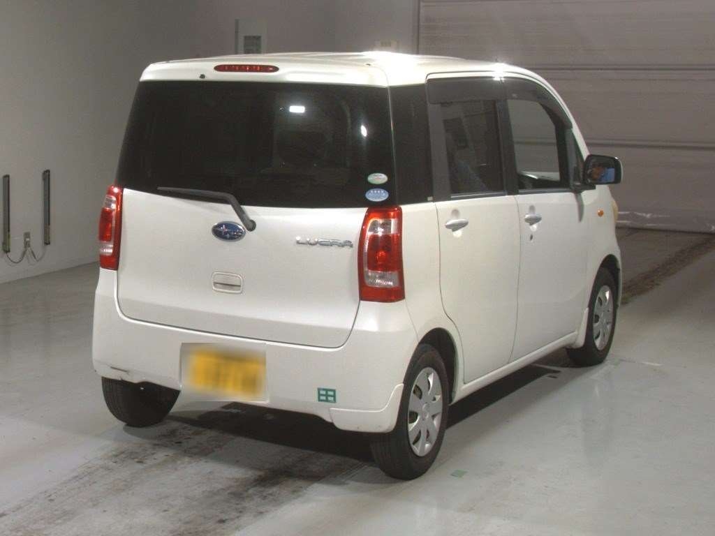 SUBARU LUCRA