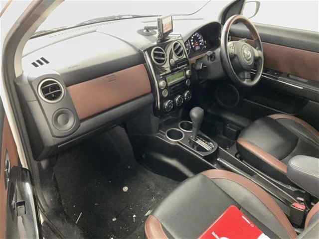 MAZDA VERISA