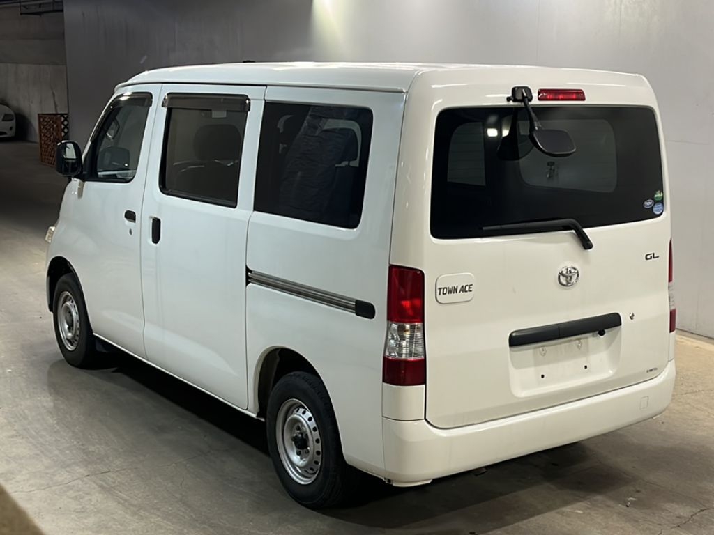 TOYOTA LITE ACE