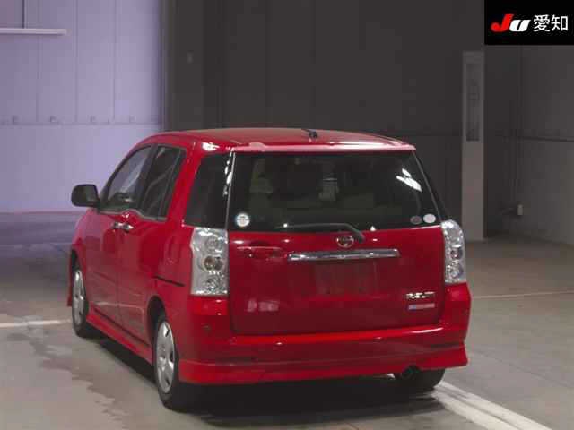 TOYOTA RAUM