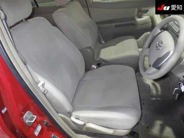TOYOTA RAUM