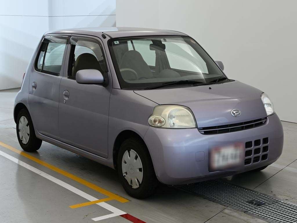 DAIHATSU ESSE