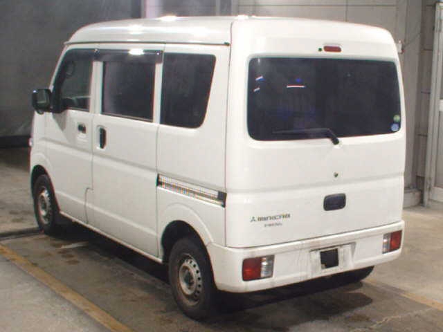 MITSUBISHI MINICAB