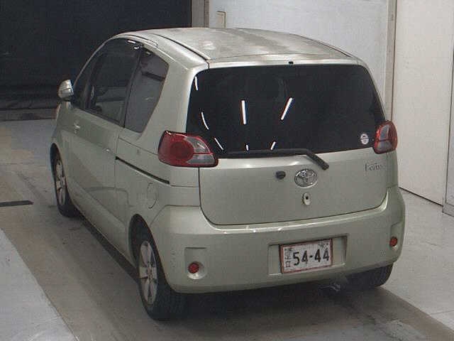 TOYOTA PORTE