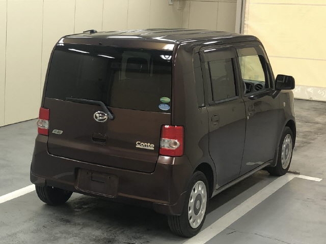 DAIHATSU MOVE CONTE