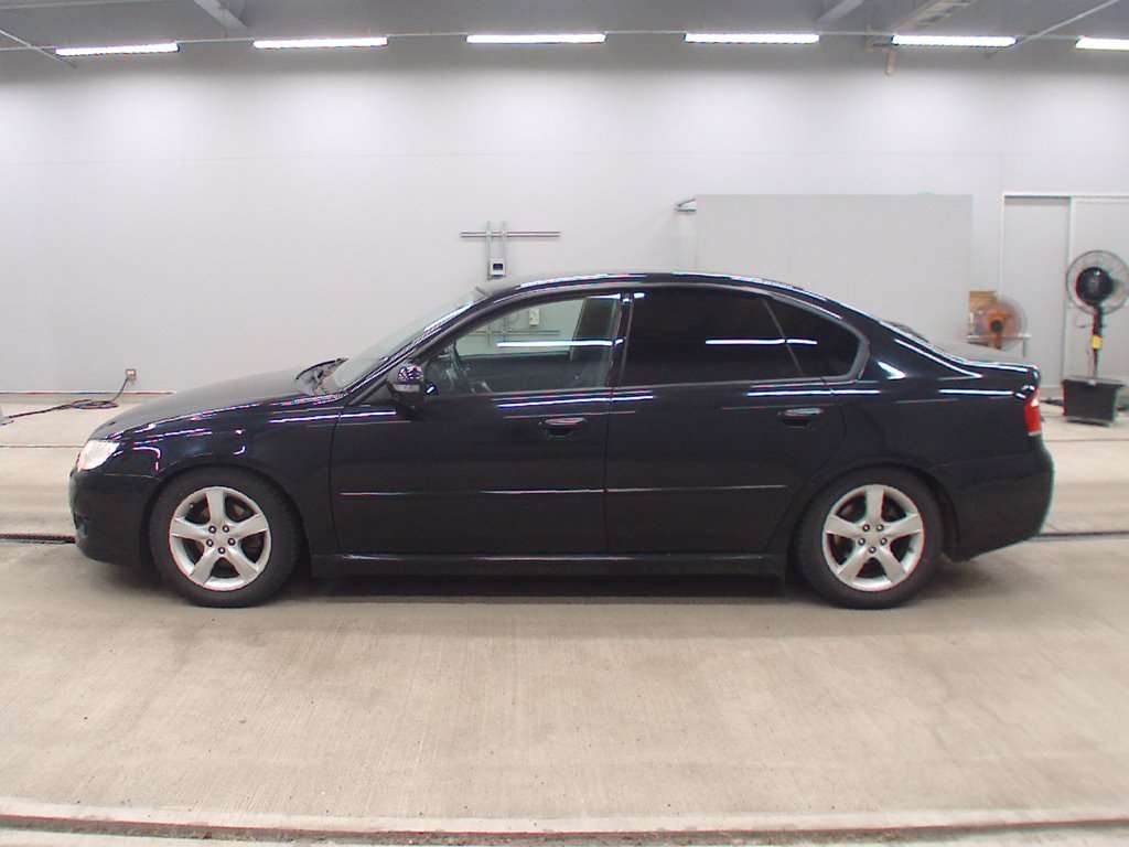 SUBARU LEGACY B4