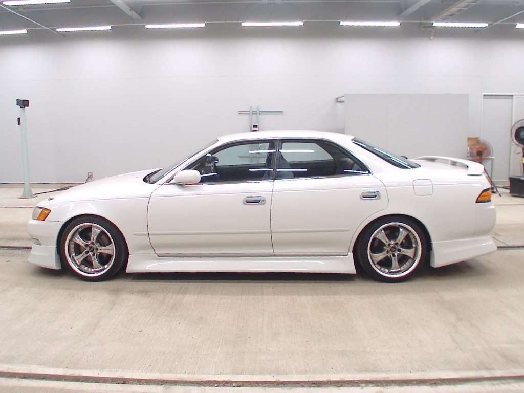 TOYOTA MARK II