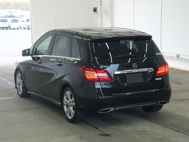 MERCEDES-BENZ B-CLASS
