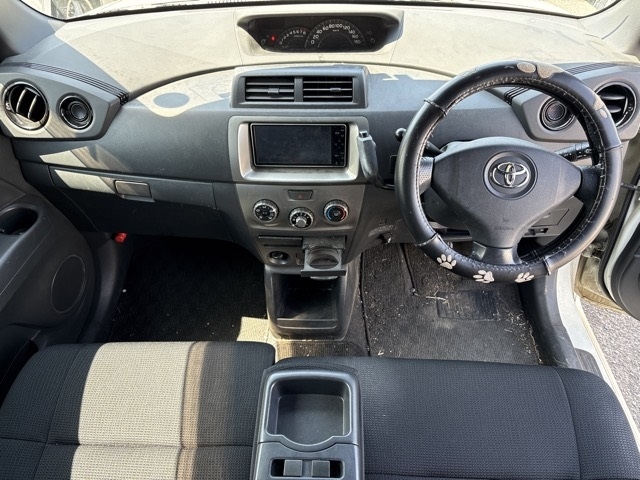 TOYOTA BB