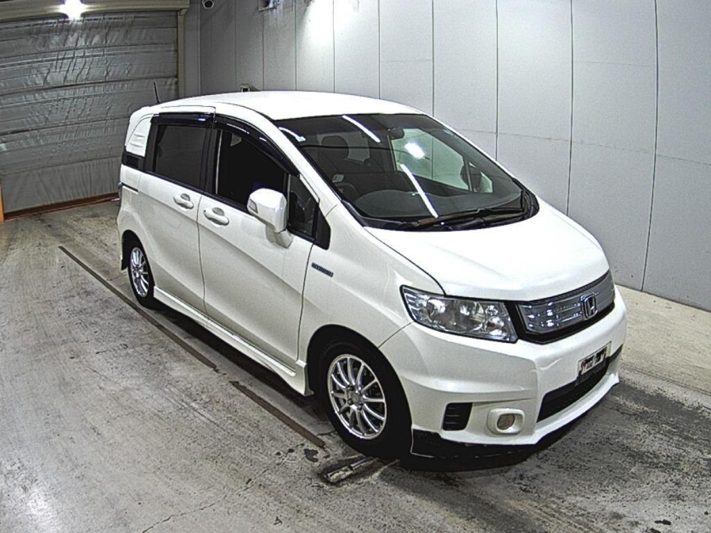 HONDA FREED