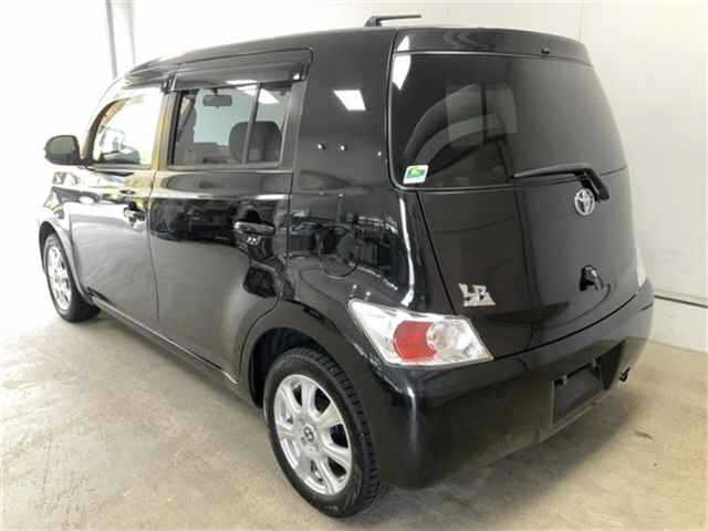 TOYOTA BB