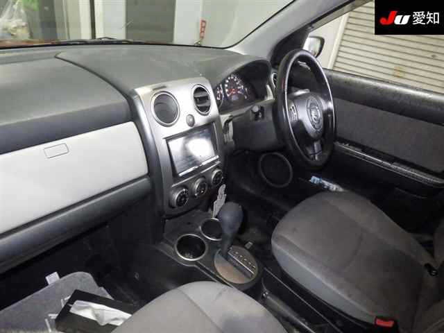 MAZDA VERISA