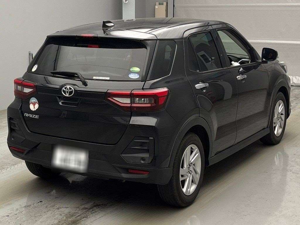 TOYOTA RAIZE