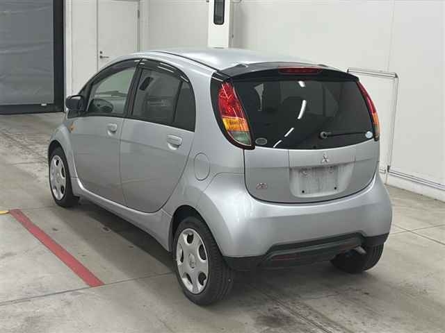 MITSUBISHI I