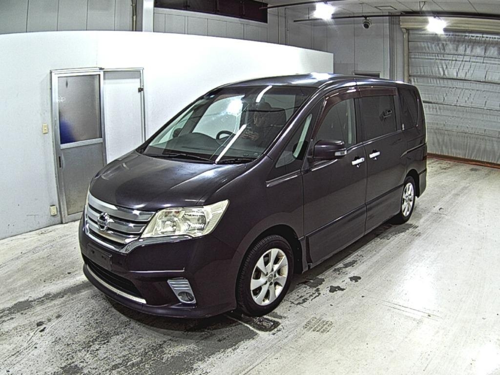 NISSAN SERENA