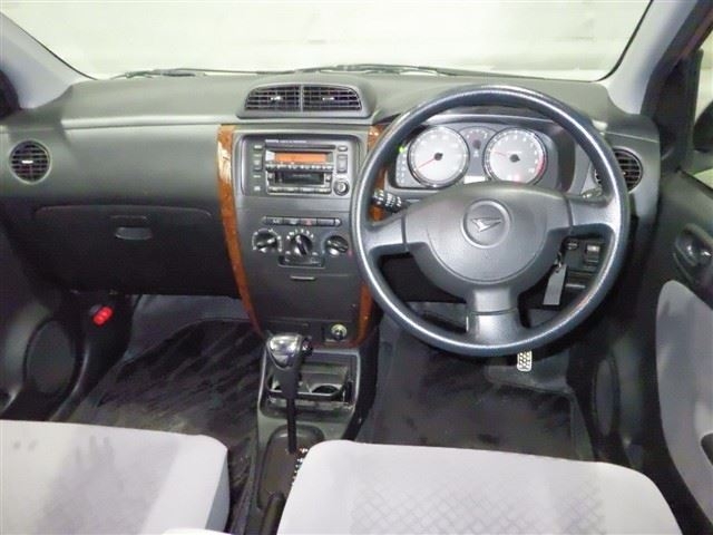 DAIHATSU MIRA AVY