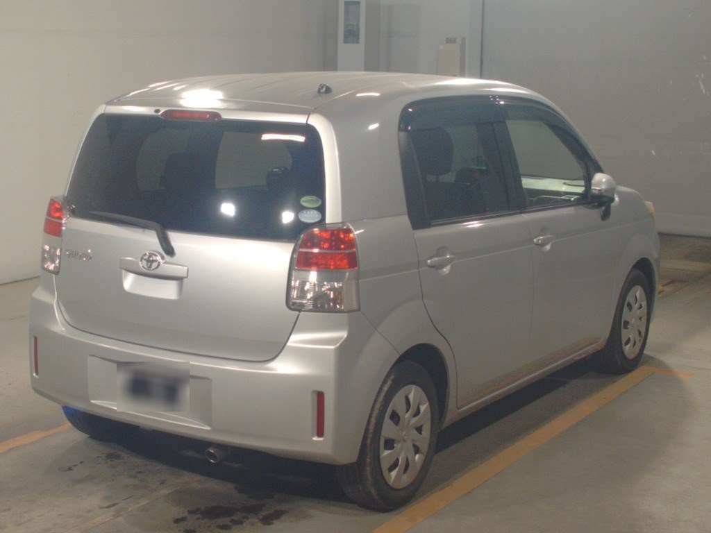 TOYOTA SPADE