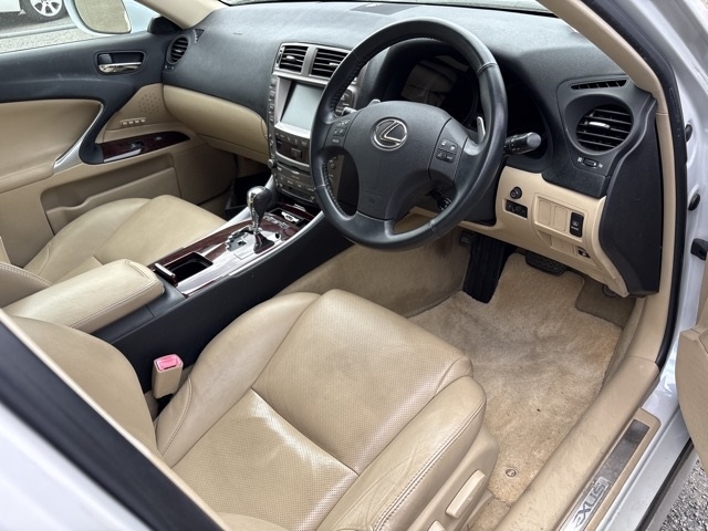 LEXUS IS250